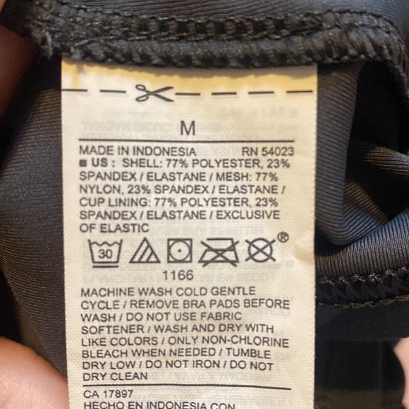 Old Navy Active Tank Top - Picture 4 of 4